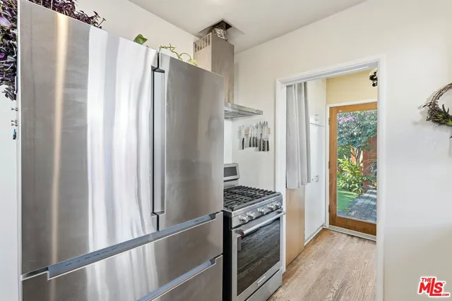 $1,599,000 | 12909 Ida Avenue, Los Angeles, CA 90066