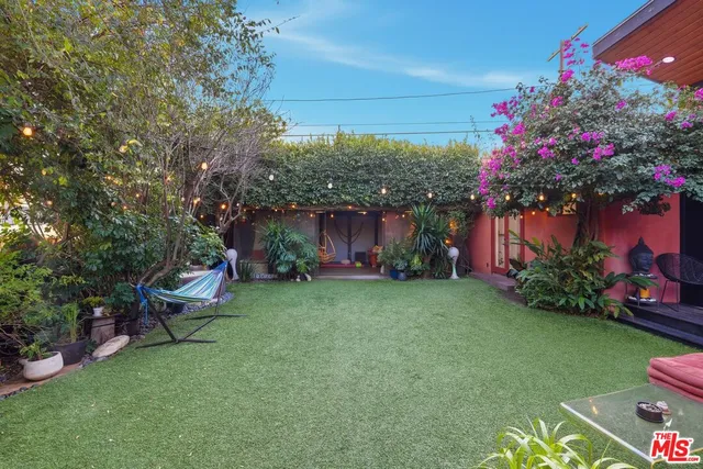 $1,599,000 | 12909 Ida Avenue, Los Angeles, CA 90066