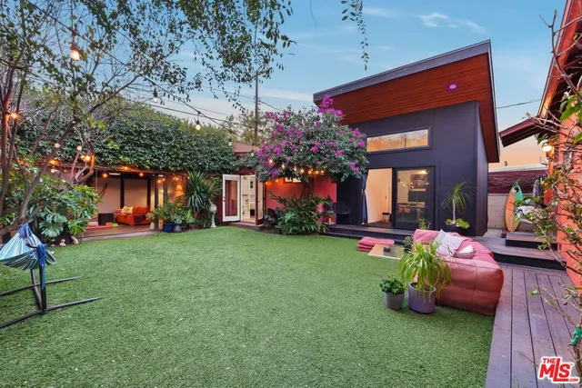 $1,599,000 | 12909 Ida Avenue, Los Angeles, CA 90066