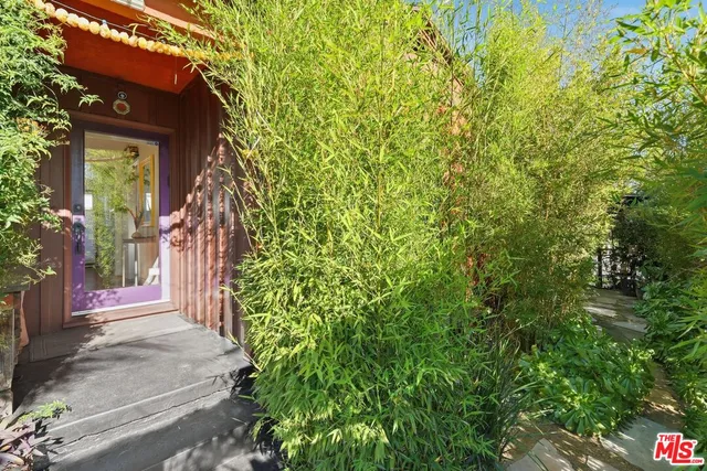 $1,599,000 | 12909 Ida Avenue, Los Angeles, CA 90066