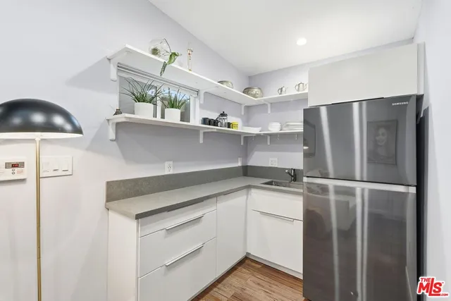 $1,599,000 | 12909 Ida Avenue, Los Angeles, CA 90066