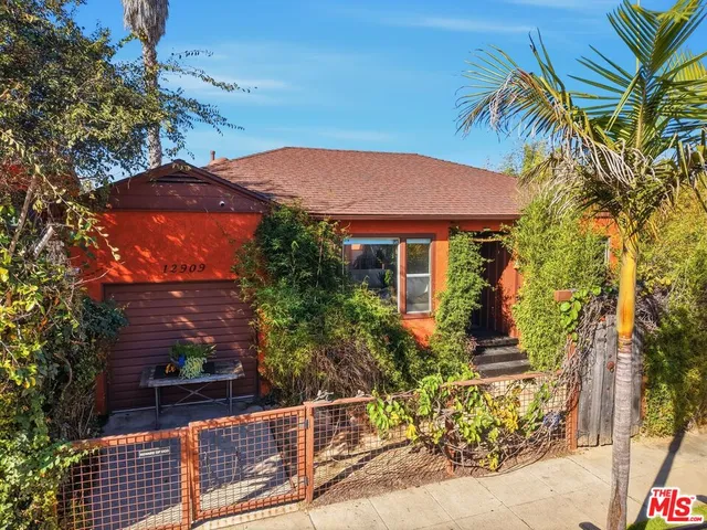 $1,599,000 | 12909 Ida Avenue, Los Angeles, CA 90066