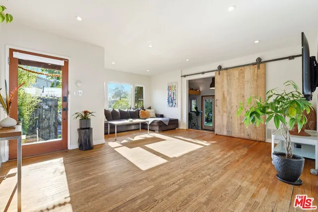 $1,599,000 | 12909 Ida Avenue, Los Angeles, CA 90066