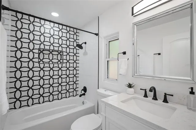 $449,500 | 5115 16th Street North, St. Petersburg, FL 33703