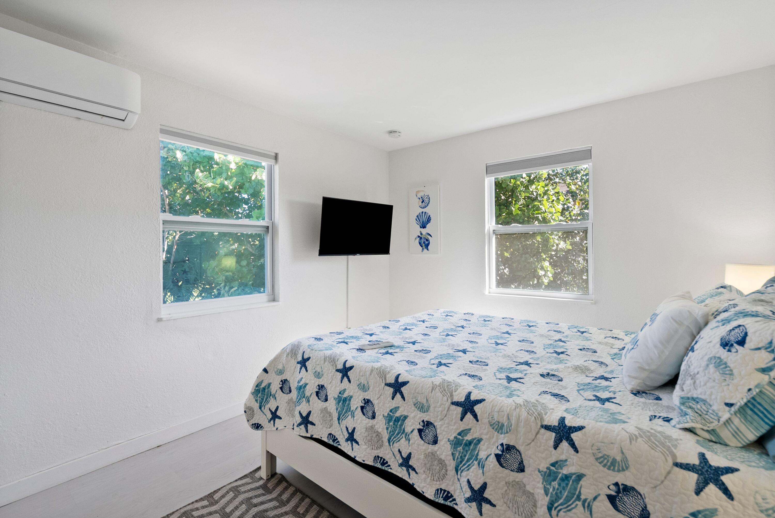 670 Hernando Street, Unit D Fort Pierce, FL 34949 - Photo 10 of 24 2nd bedroom 1