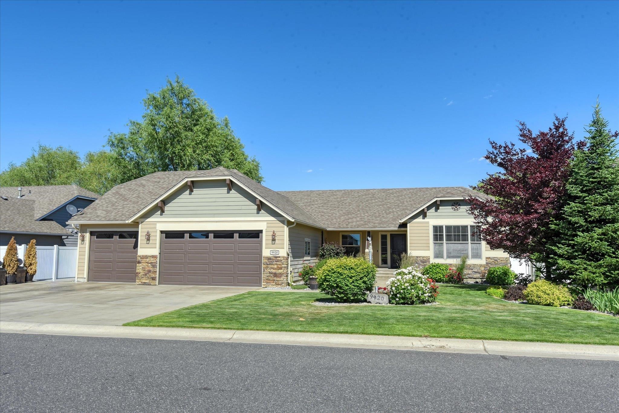 9920 North Austin Lane Spokane, WA 99208 - Photo 1 of 45