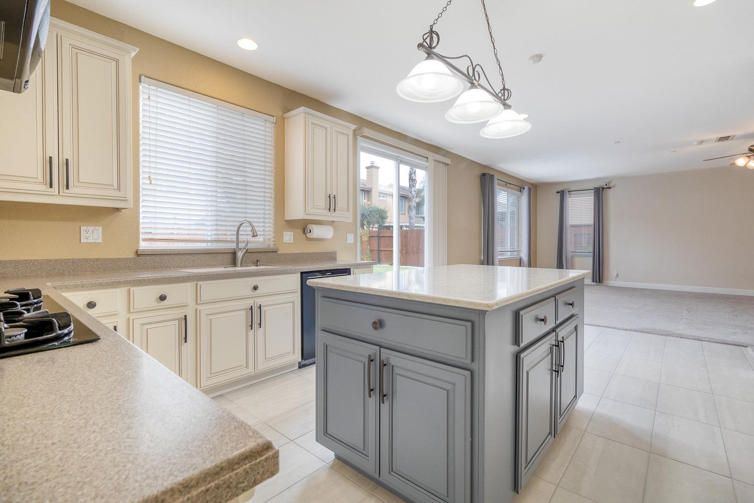 2833 Winged Foot Way Modesto, CA 95355 - Photo 13 of 38