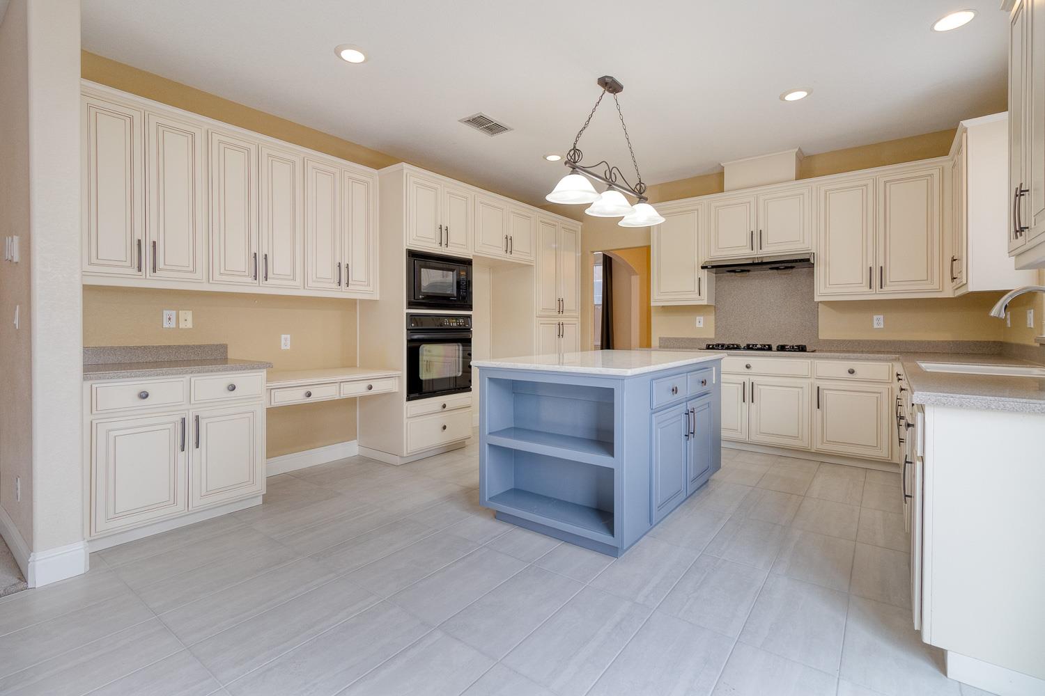 2833 Winged Foot Way Modesto, CA 95355 - Photo 14 of 38