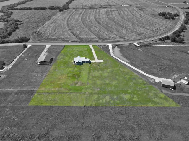 a view of outdoor space