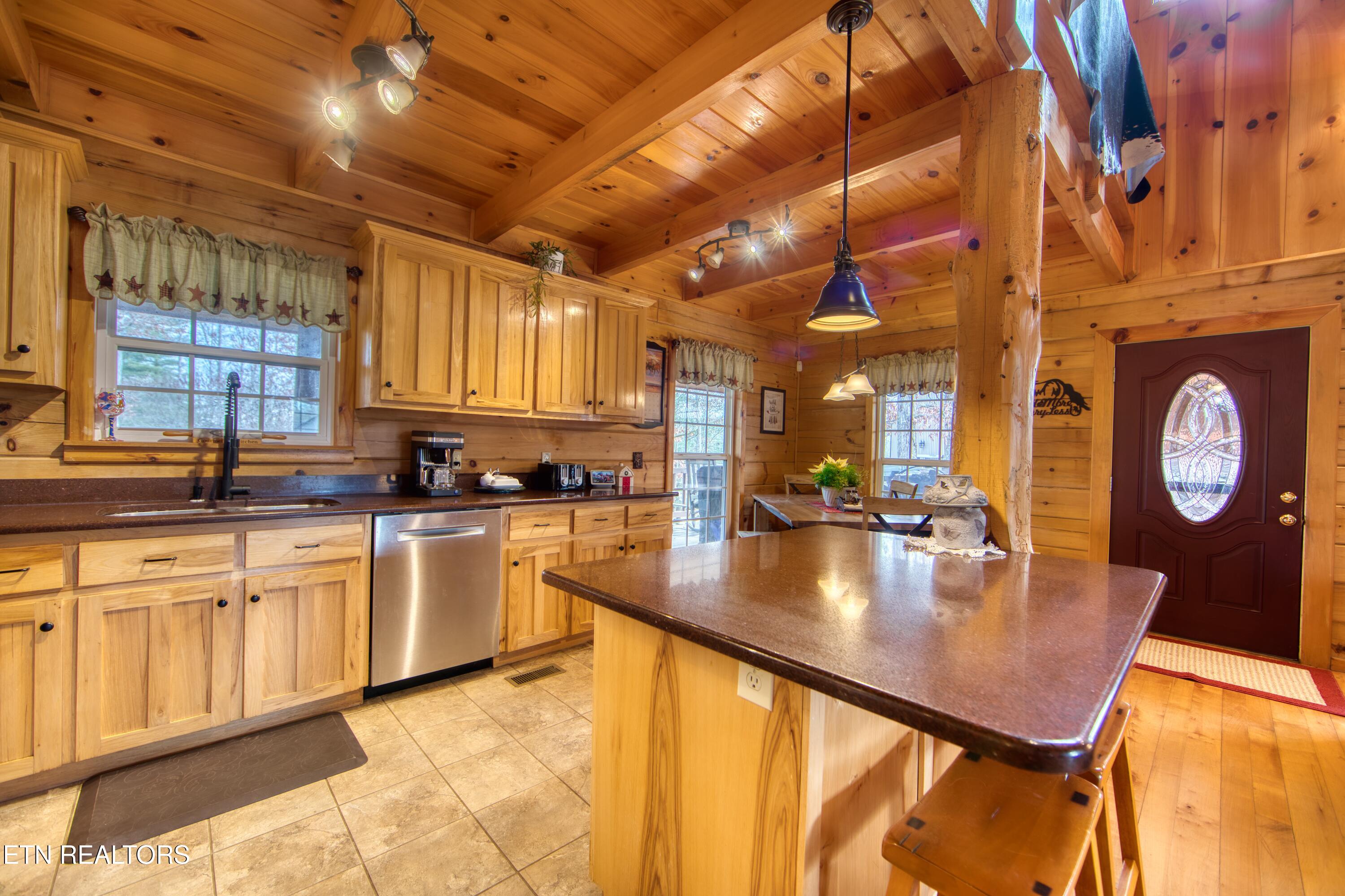 250 Briar Point Road Allardt, TN 38504 - Photo 12 of 59 EK3A6394