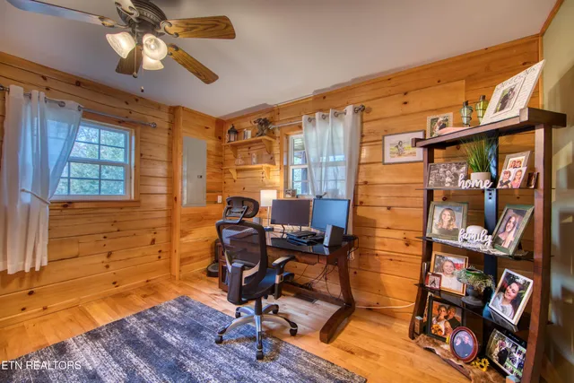 $639,000 | 250 Briar Point Road, Allardt, TN 38504