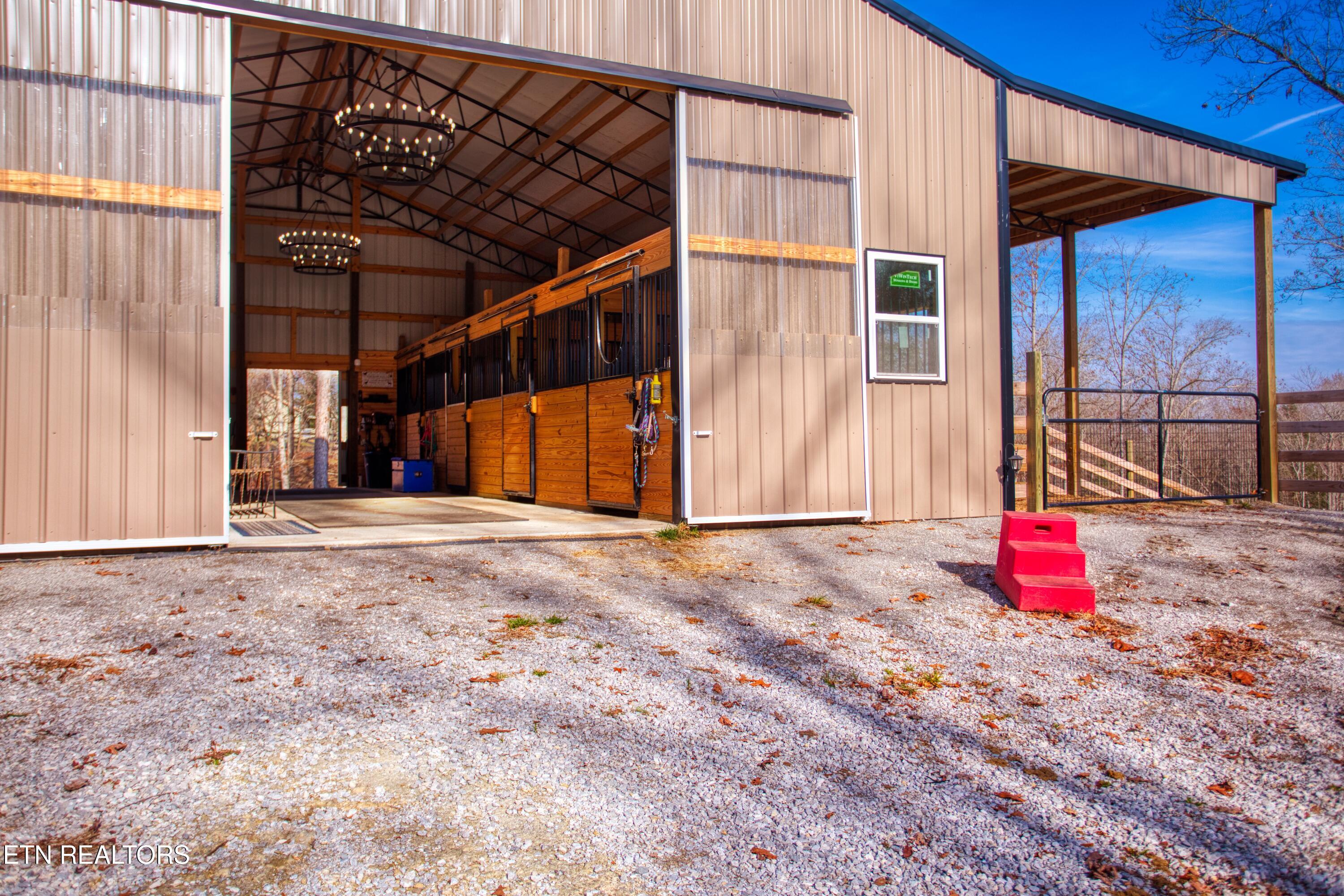 250 Briar Point Road Allardt, TN 38504 - Photo 3 of 59 EK3A6689