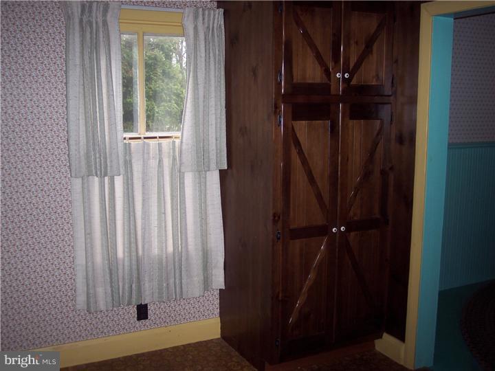 48 Dickert Road Quakertown, PA 18951 - Photo 6 of 25 Kitchen