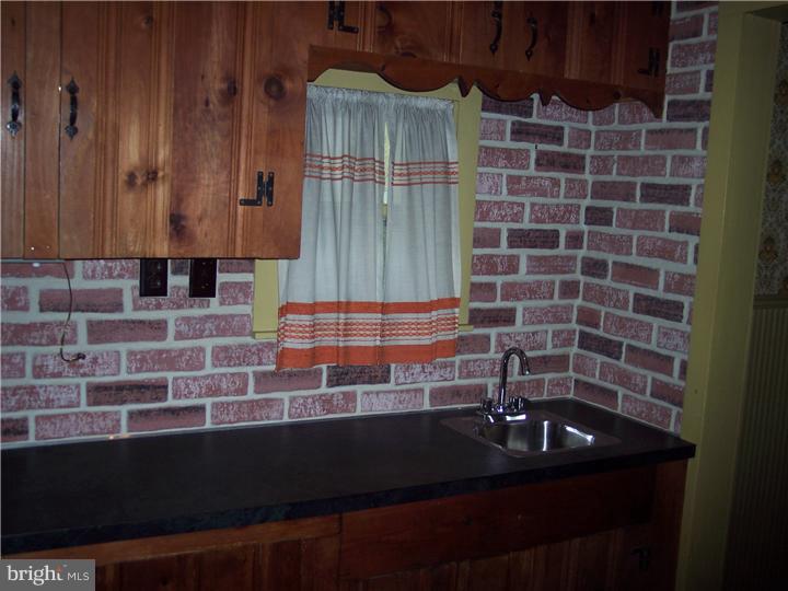 48 Dickert Road Quakertown, PA 18951 - Photo 10 of 25 Kitchen
