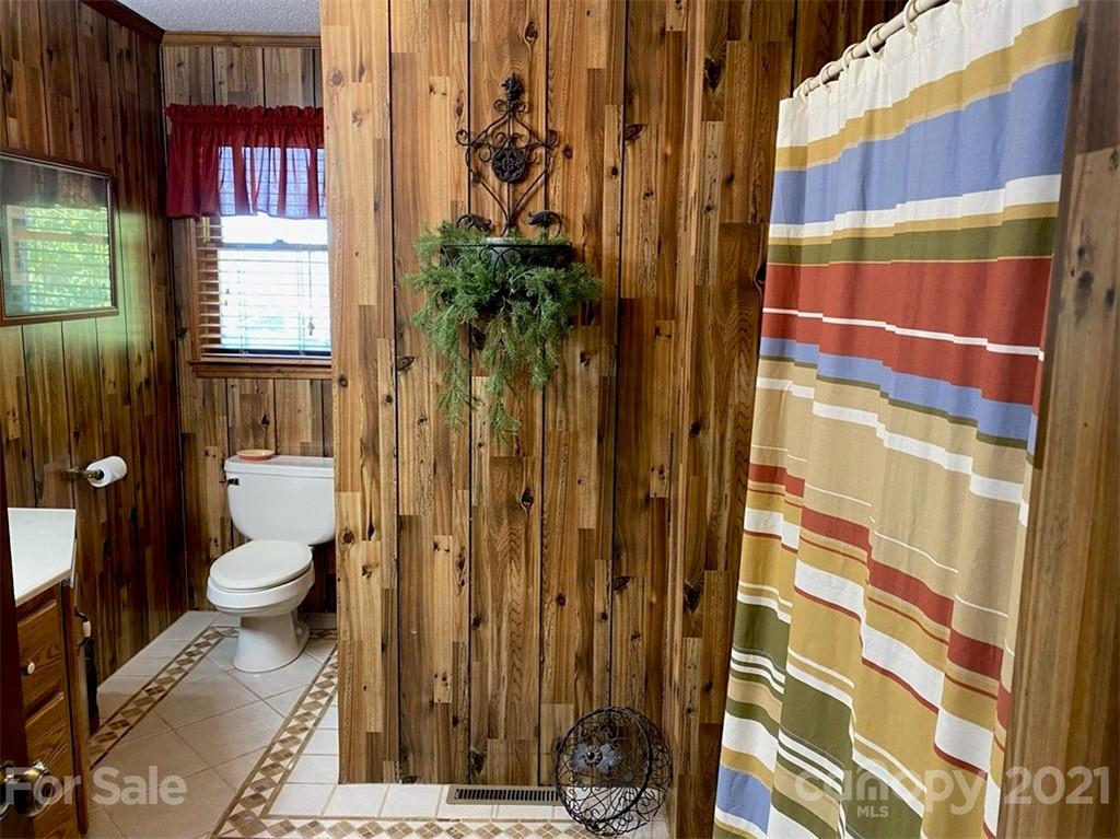 1871 Poarch Road Lincolnton, NC 28092 - Photo 6 of 13 Gallery Image 6