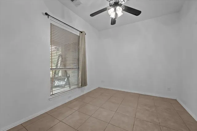 $349,900 | 196 Creek Drive, Whitney, TX 76692