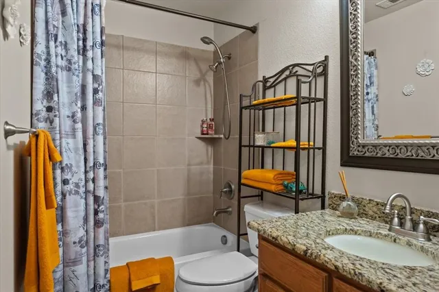 $349,900 | 196 Creek Drive, Whitney, TX 76692