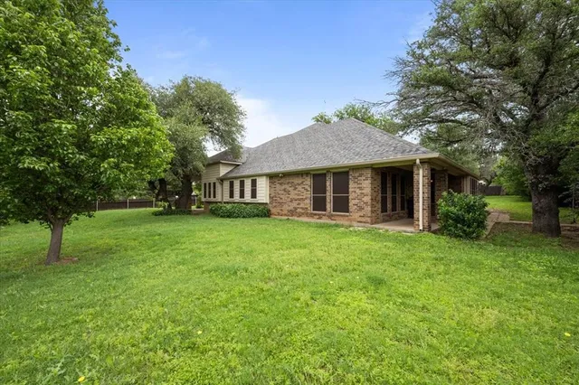 $349,900 | 196 Creek Drive, Whitney, TX 76692