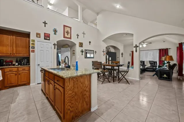 $349,900 | 196 Creek Drive, Whitney, TX 76692