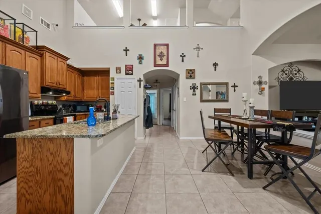 $349,900 | 196 Creek Drive, Whitney, TX 76692