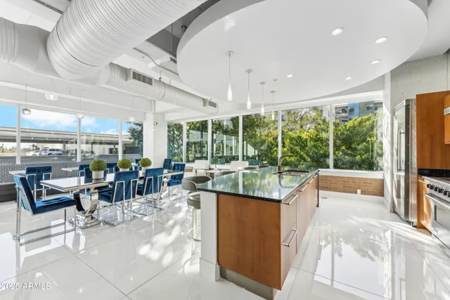 $519,900 | 1 East Lexington Avenue, Unit 701, Phoenix, AZ 85012