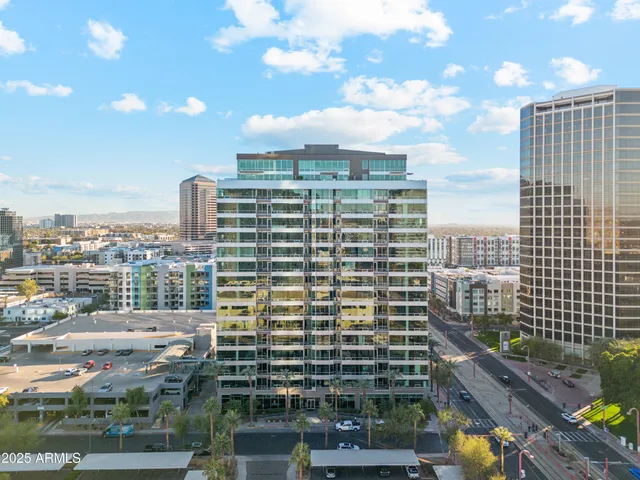 $519,900 | 1 East Lexington Avenue, Unit 701, Phoenix, AZ 85012