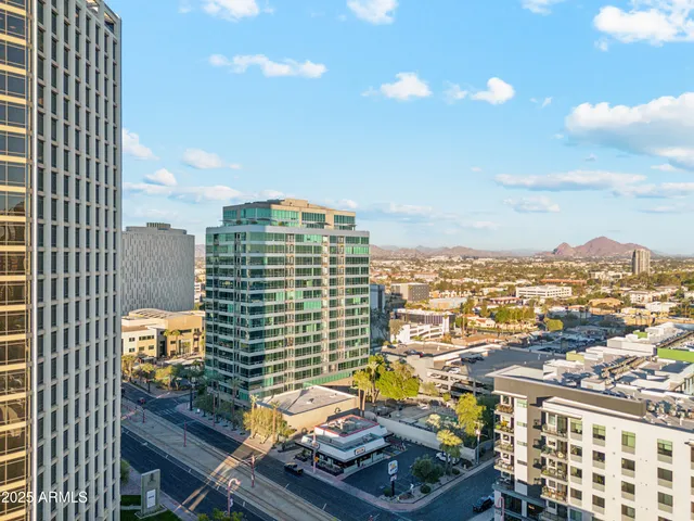 $519,900 | 1 East Lexington Avenue, Unit 701, Phoenix, AZ 85012