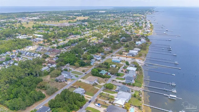 $885,000 | 3120 Linden Avenue, Gulf Breeze, FL 32563