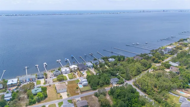 $885,000 | 3120 Linden Avenue, Gulf Breeze, FL 32563