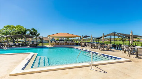 $160,000 | 4210 Caddie Drive East, Unit 201, Bradenton, FL 34203
