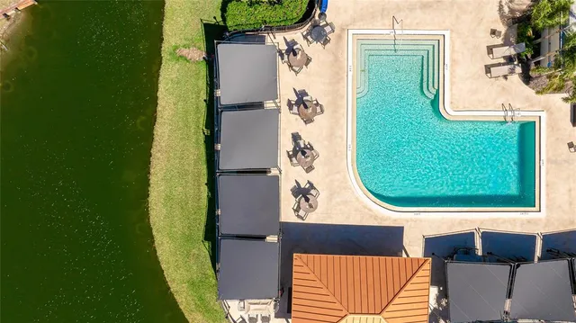 $200,000 | 4210 Caddie Drive East, Unit 201, Bradenton, FL 34203