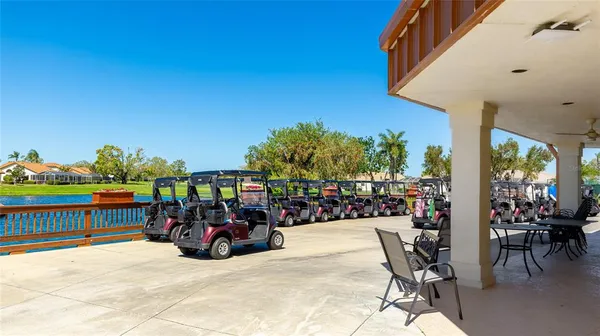 $160,000 | 4210 Caddie Drive East, Unit 201, Bradenton, FL 34203