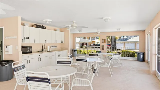 $200,000 | 4210 Caddie Drive East, Unit 201, Bradenton, FL 34203