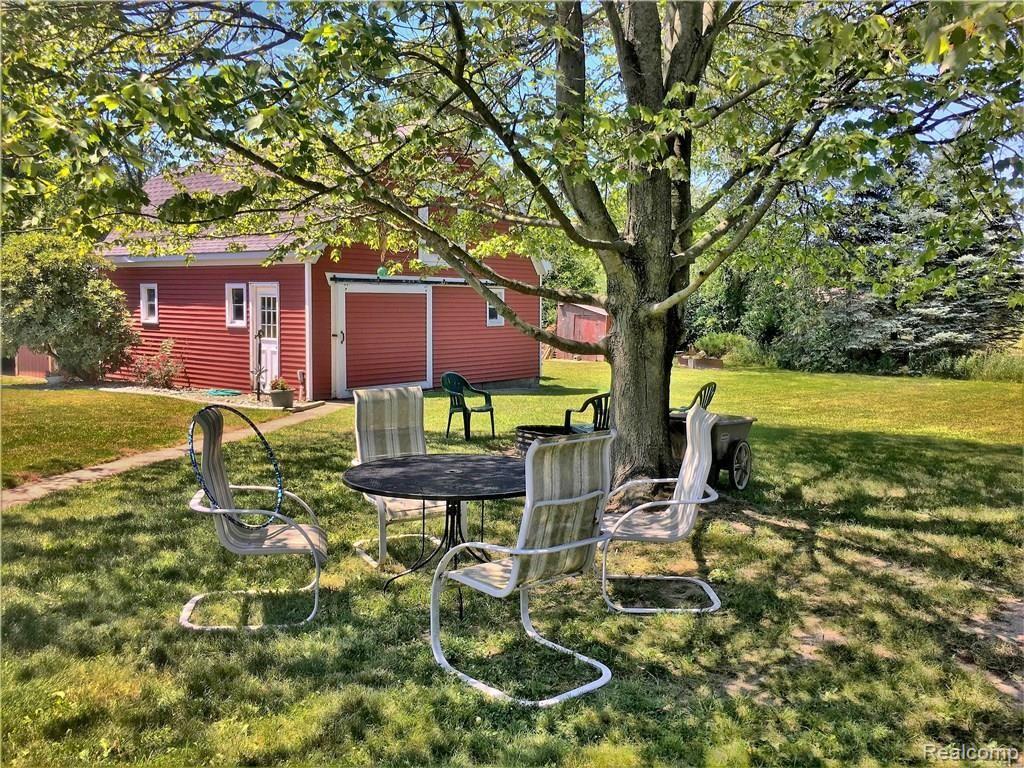 4784 East Clyde Road Howell, MI 48855 - Photo 6 of 37 IMG_3079.JPG