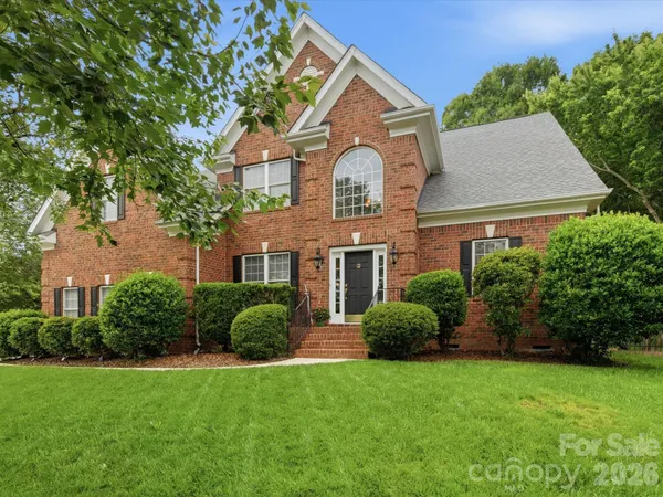 $899,900 | 8404 Denholme Drive, Waxhaw, NC 28173