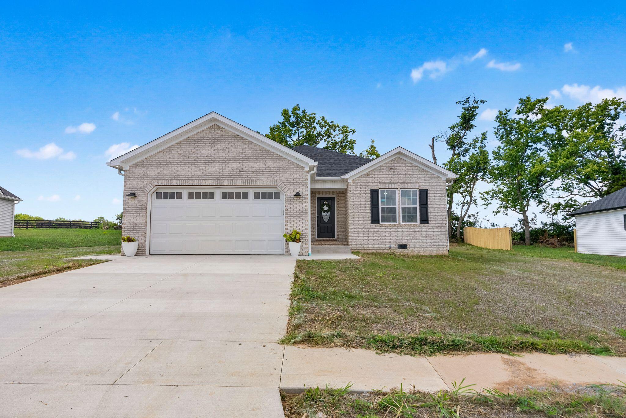 206 Max Cavnes Road Danville, KY 40422 - Photo 1 of 43 1_DSC02186