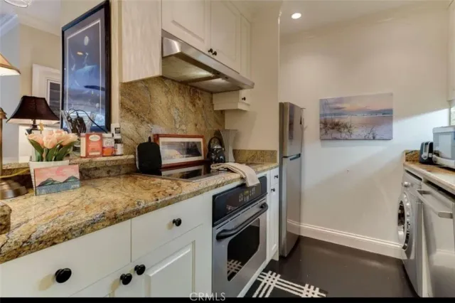 $3,000 | 3604 West Estates Lane, Unit 306, Rolling Hills Estates, CA 90274