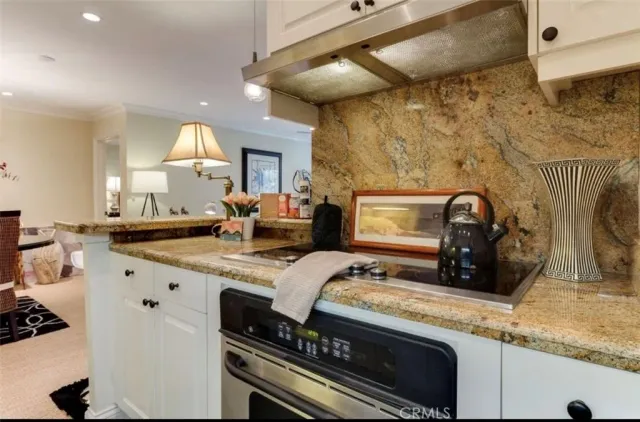 $3,000 | 3604 West Estates Lane, Unit 306, Rolling Hills Estates, CA 90274