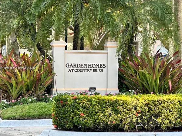 $3,400 | 1367 Seagrape Circle, Unit 1367, Weston, FL 33326