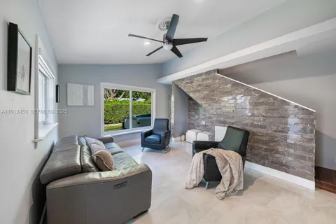 $845,000 | 10025 Southwest 83rd Street, Miami, FL 33173