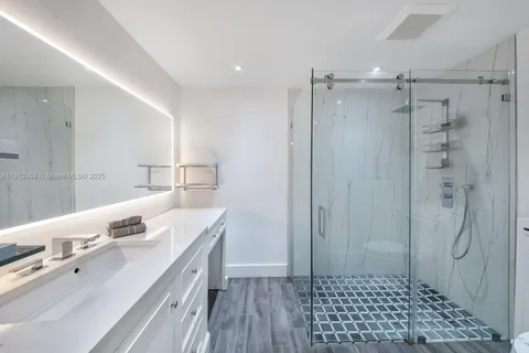 $885,000 | 10025 Southwest 83rd Street, Miami, FL 33173