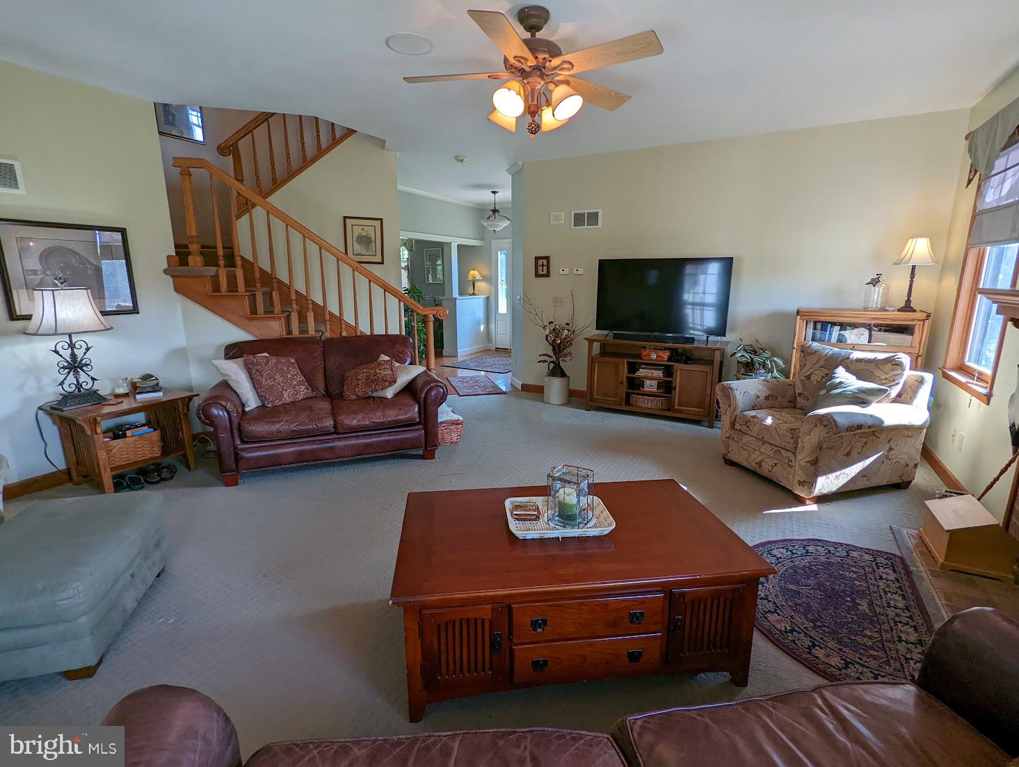 570 Cloverleaf Road York, PA 17406 - Photo 14 of 50