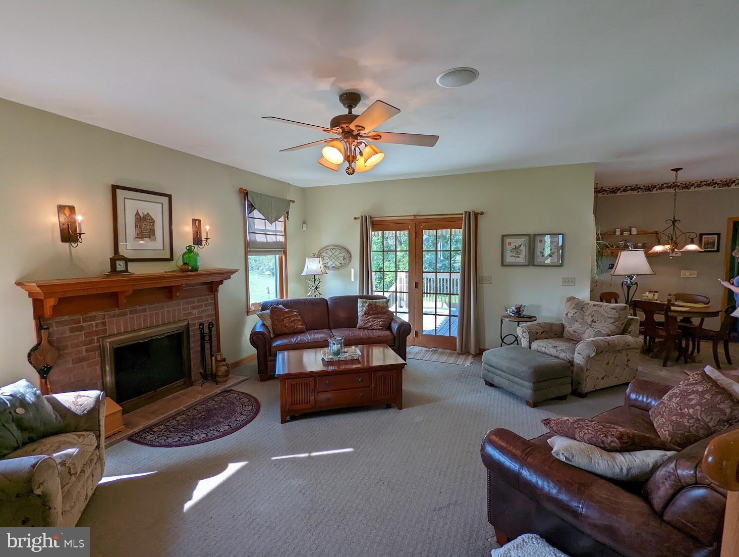 570 Cloverleaf Road York, PA 17406 - Photo 16 of 50