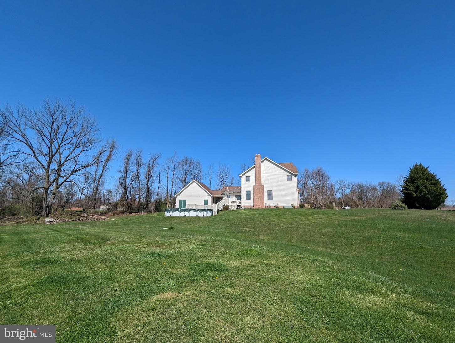 570 Cloverleaf Road York, PA 17406 - Photo 46 of 50