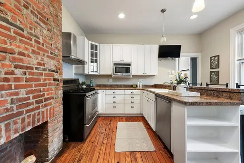 $650,000 | 164 44th Street, Pittsburgh, PA 15201