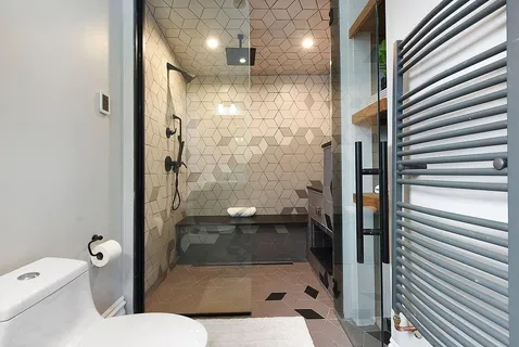 $650,000 | 164 44th Street, Pittsburgh, PA 15201