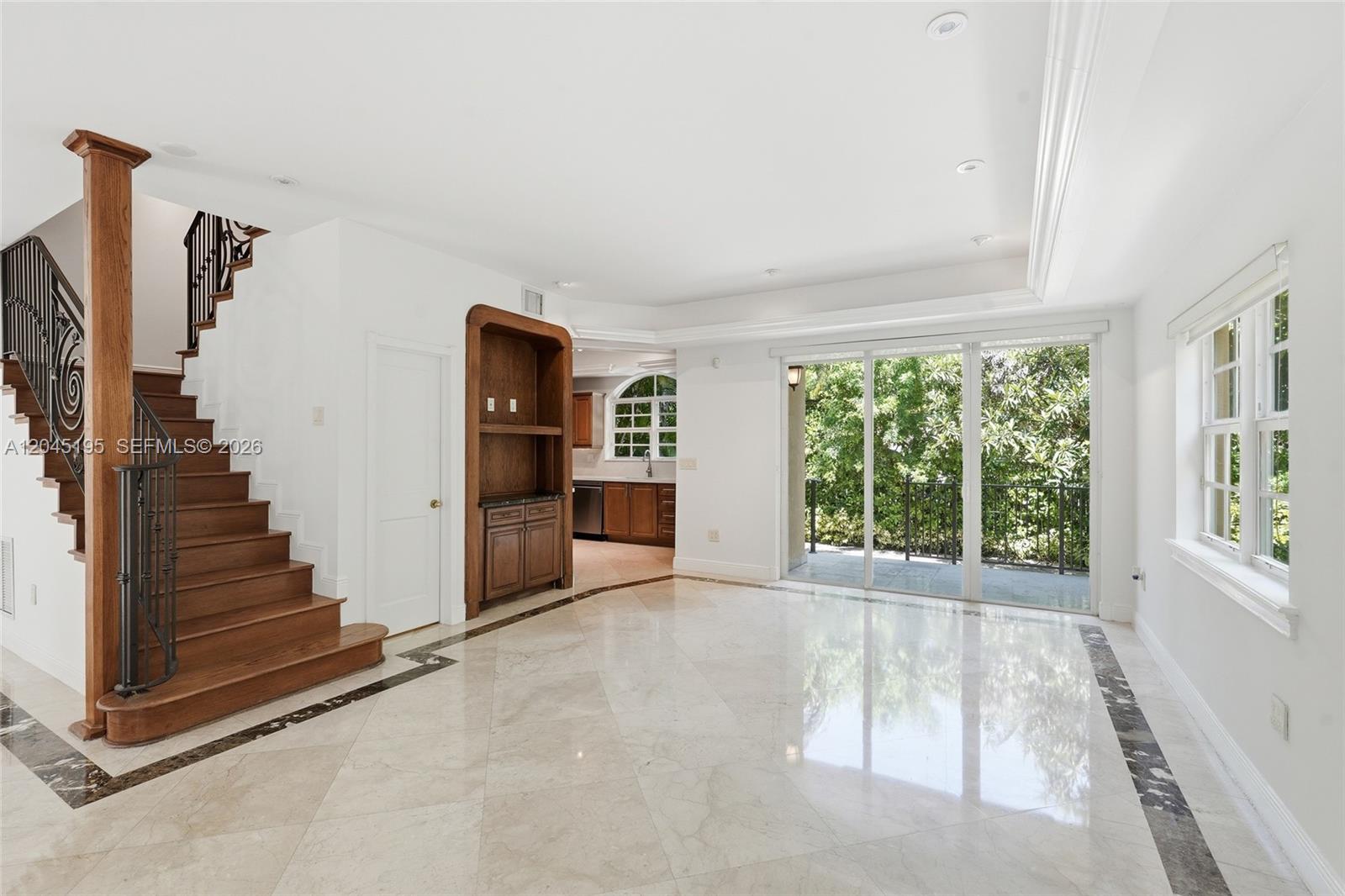 592 Fernwood Road, Unit B Key Biscayne, FL 33149 - Photo 6 of 36 Gallery Image 6