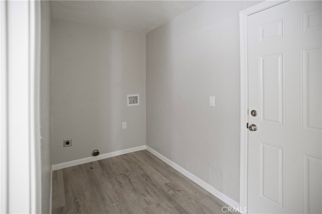 2525 R Street Merced, CA 95340 - Photo 12 of 19 a view of a small space