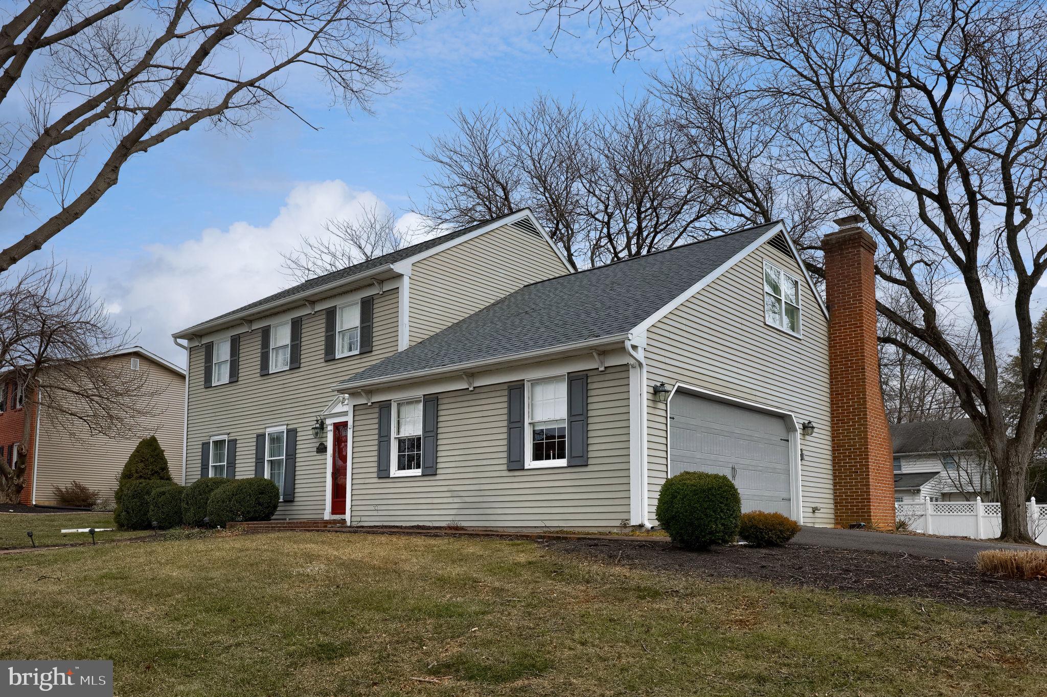 1800 North Eden Road Lancaster, PA 17601 - Photo 2 of 38 Side load garage