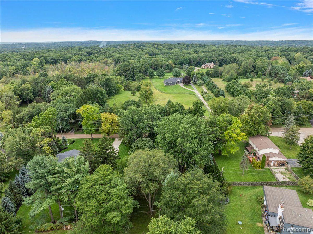 8320 Allen Road Clarkston, MI 48348 - Photo 63 of 69 Gallery Image 63